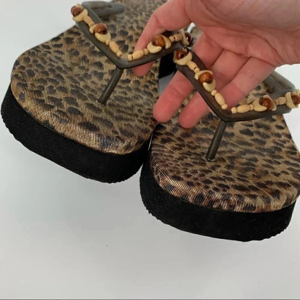 coconut girl sandals L 9-10 cheetah chunky platform flip flops 80s vintage y2k